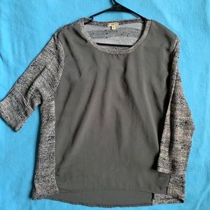 Gray long sleeve blouse